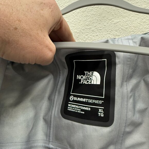 The North Face Verbier GTX Almond Butter Camo Winter Jacket Coat Womens XL NEW - Picture 2 of 12